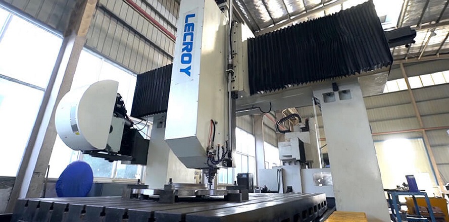 大型龍門(mén)銑設(shè)備 大型龍門(mén)銑設(shè)備