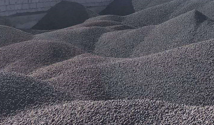 燒結球團為什么加煤粉?HLM1250中速煤磨機生產球團用煤粉200目,D80全通過