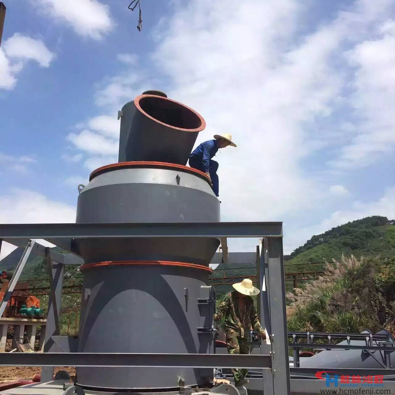 桂林鴻程，大型縱擺磨粉系統，HC1700，HCH980，賀州，碳酸鈣，磨粉機