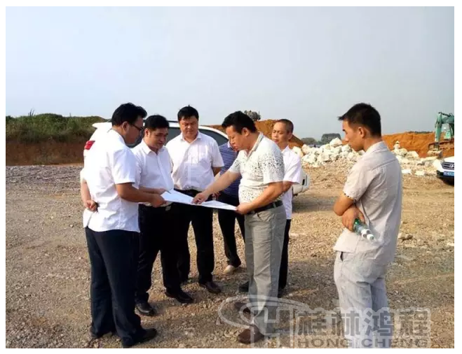 重鈣磨粉機，重鈣，HCH1395，超細環輥磨,武宣碳酸鈣