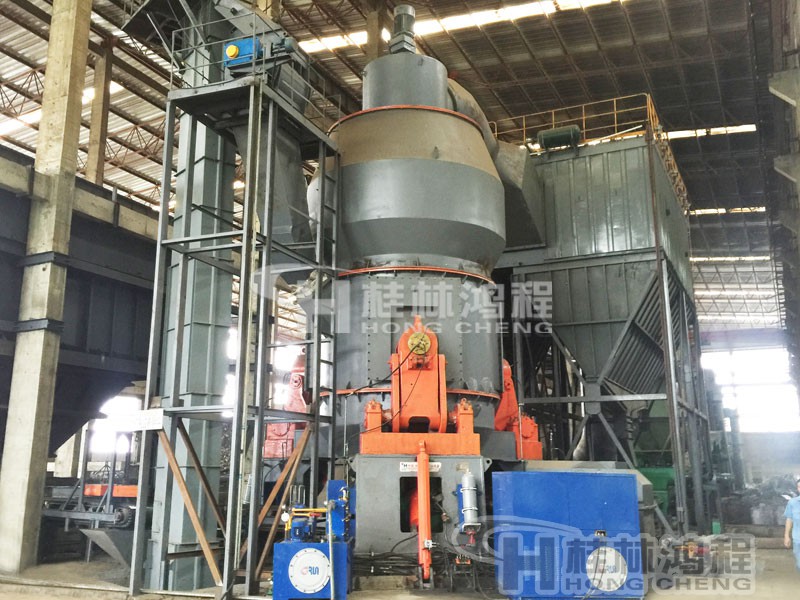 年產(chǎn)30萬噸HLM2900水泥立磨多少錢一臺(tái)？