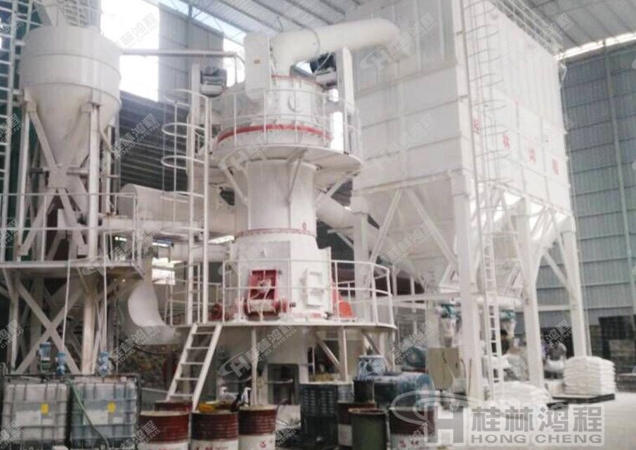 鑄造石墨粉立式磨粉機(jī) HLMX1100鑄造石墨粉立式磨粉機(jī)