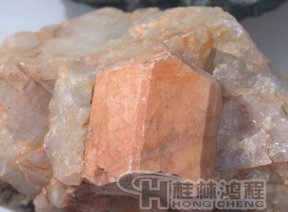 正長(zhǎng)石 正長(zhǎng)石