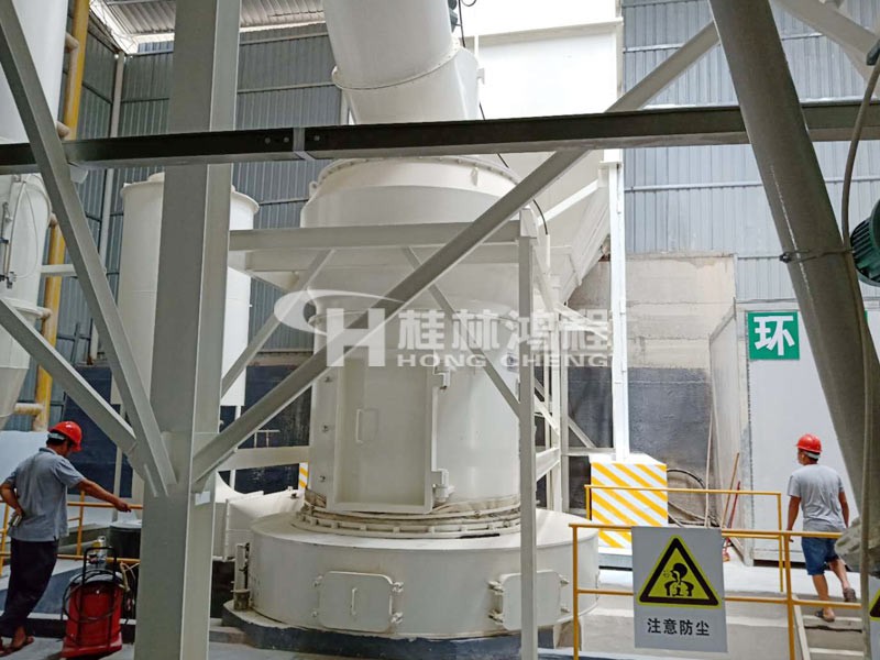 貴州400目石灰石磨粉機(jī)HC1700擺式磨粉機(jī) 貴州400目石灰石磨粉機(jī)HC1700擺式磨粉機(jī)