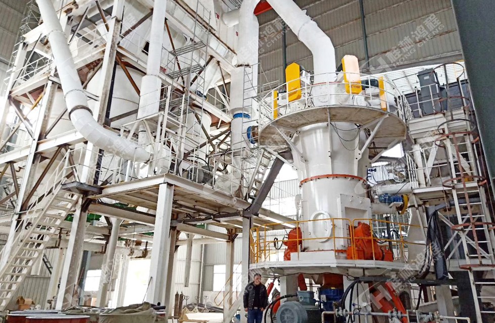 800目超方解石細磨粉機安徽某輝粉業科技有限公司 800目HLMX1300方解石立磨安徽某輝粉業科技有限公司