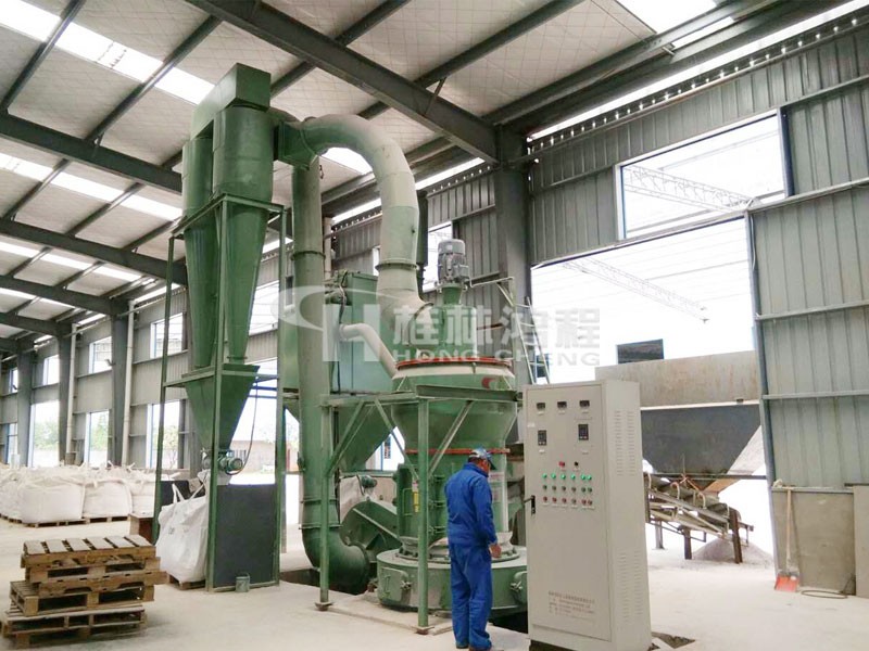 桂林鴻程r型雷蒙磨鴻程高壓懸輥磨粉機的價格 桂林鴻程r型雷蒙磨鴻程高壓懸輥磨粉機的價格