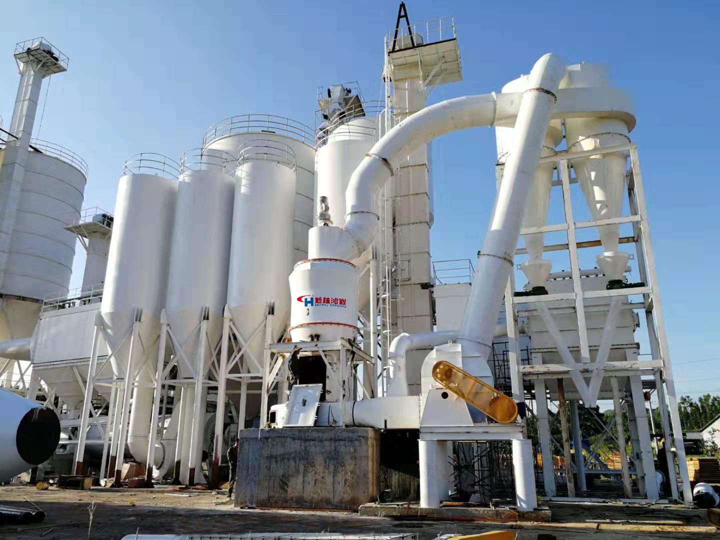 氫氧化鈣磨粉生產(chǎn)線(xiàn) 氫氧化鈣磨粉生產(chǎn)線(xiàn)