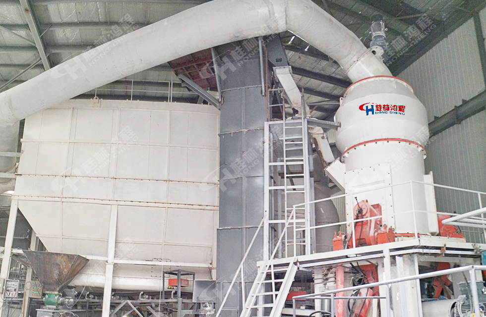 磨粉機(jī)廠(chǎng)家桂林鴻程 磨粉機(jī)廠(chǎng)家桂林鴻程