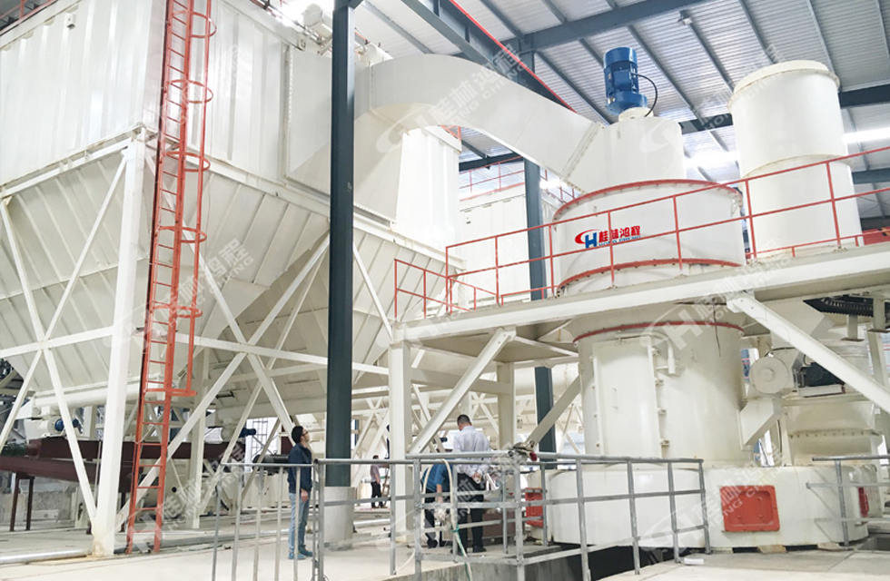 桂林鴻程HC大型擺式磨粉機(jī)案例欣賞 桂林鴻程HC大型擺式磨粉機(jī)案例欣賞