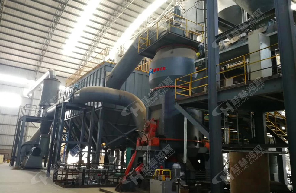 HLM1900碗式中速磨煤機(jī)山西某煤力電廠客戶生產(chǎn)線現(xiàn)場(chǎng) HLM1900碗式中速磨煤機(jī)山西某煤力電廠客戶生產(chǎn)線現(xiàn)場(chǎng)