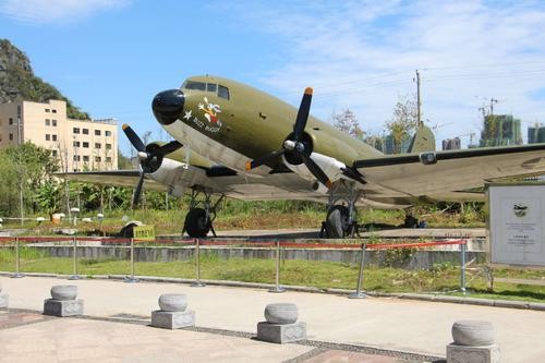 桂林鴻程雷蒙機廠地址:臨蘇路磨粉機生產基地 桂林鴻程雷蒙機廠地址:臨蘇路磨粉機生產基地