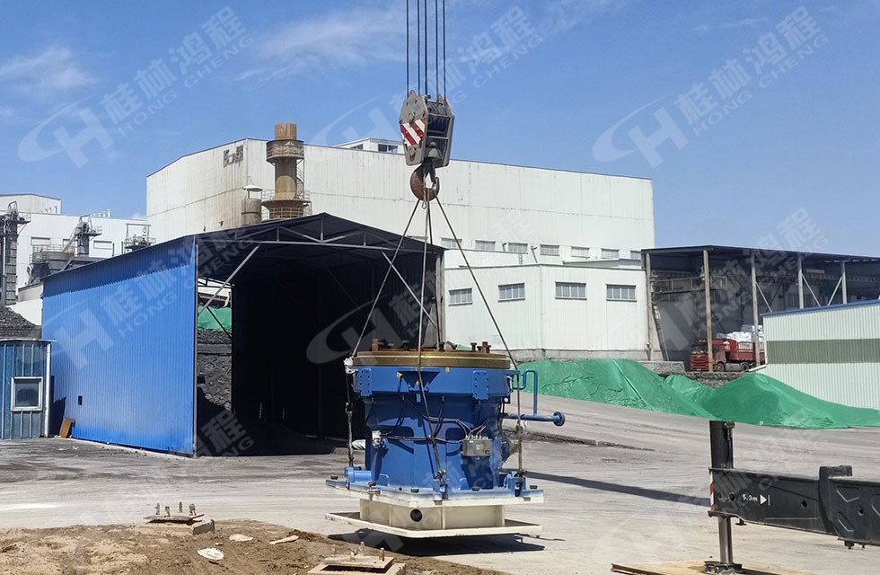 高嶺土立磨第5臺抵達客戶現(xiàn)場 高嶺土立磨第5臺抵達客戶現(xiàn)場