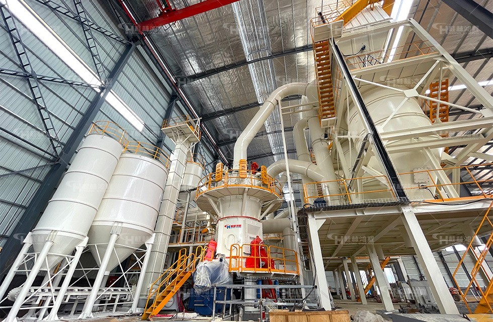 方解石1250目超細(xì)粉碎機(jī) 方解石1250目超細(xì)粉碎機(jī)